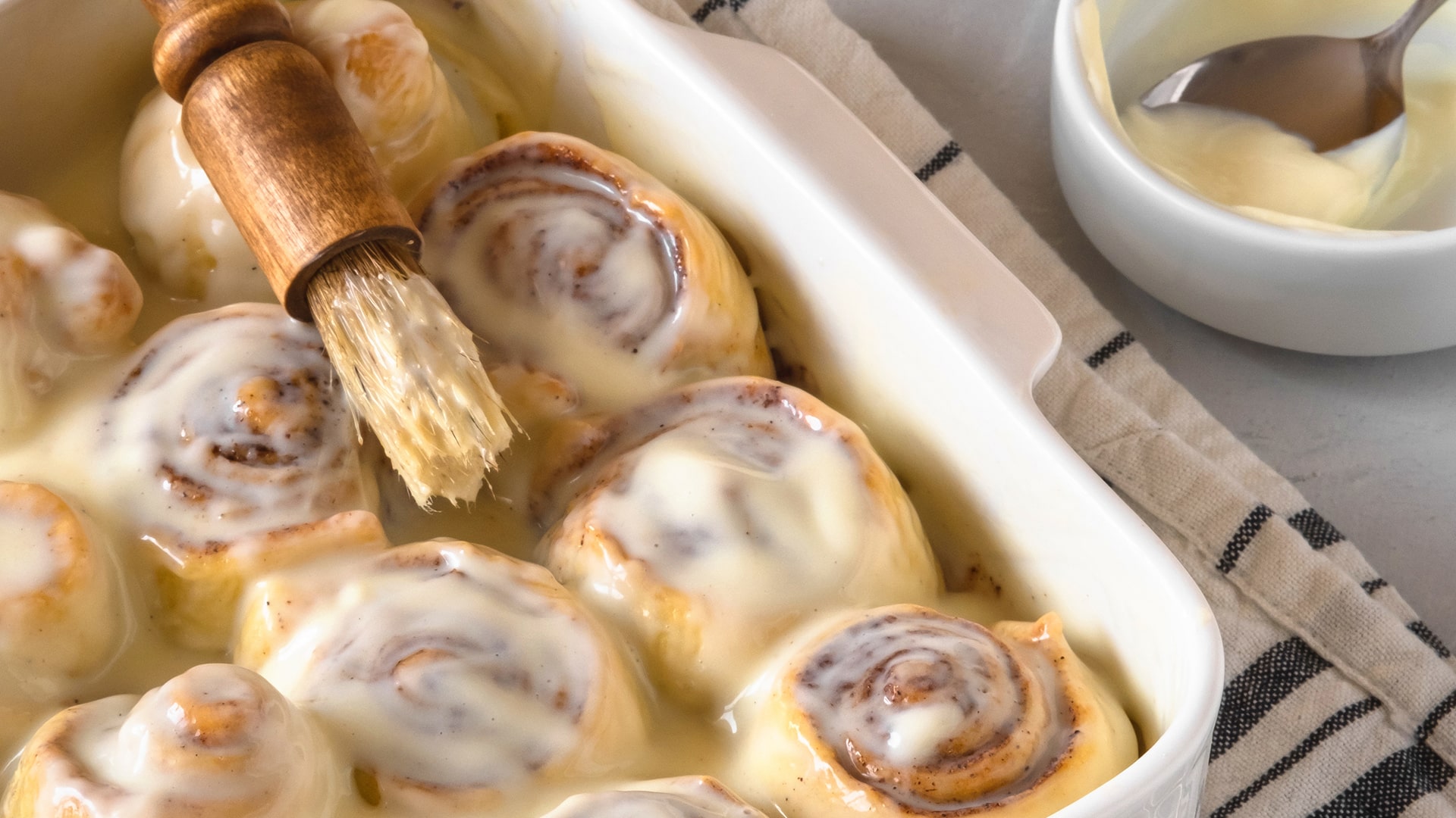 Baked cinnamon roll casserole